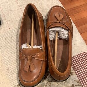 Never worn women’s light brown loafers in size 8.